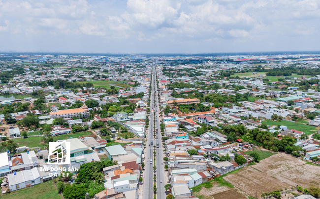 BẤT ĐỘNG SẢN LONG AN TIẾP TỤC HƯỞNG LỢI LỚN TỪ "CÚ HUÝCH" HẠ TẦNG KHU NAM TPHCM